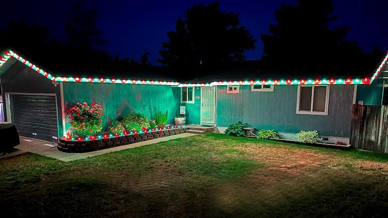 Christmas light installation in Walnut Creek, CA